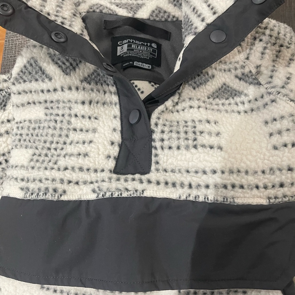 Carhartt Gray and White Womens Fleece